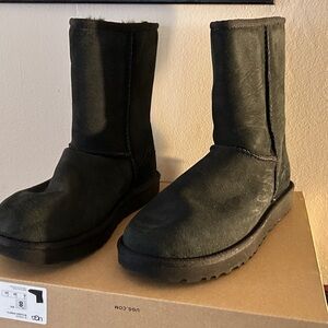 UGG Black Suede Short Shaft Boots